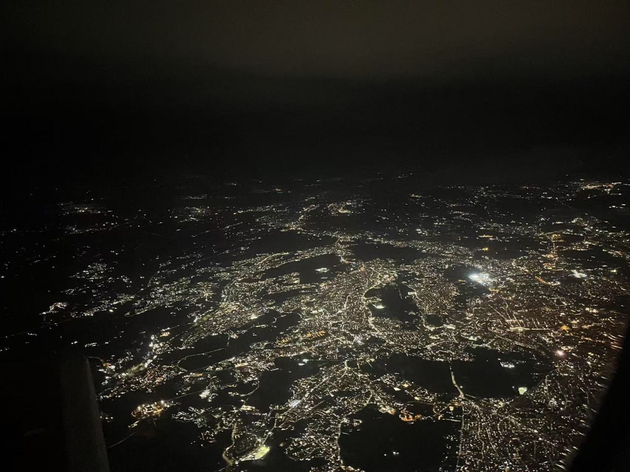 罗马旅游的最后一站，我造访了当年凯撒遇刺的银塔广场