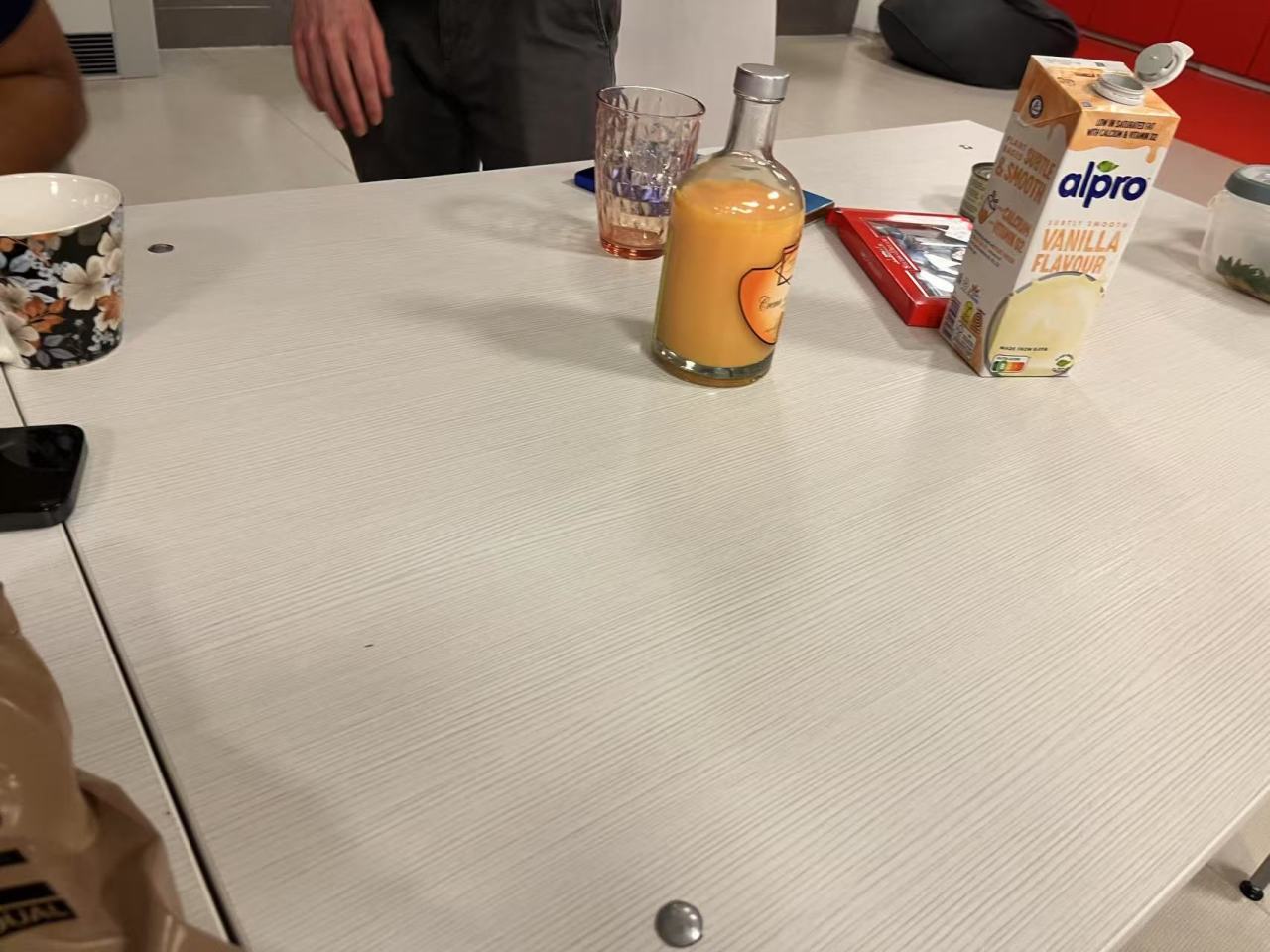 在宿舍楼洗衣机坏掉的那一天，我收获了一位匈牙利挚友