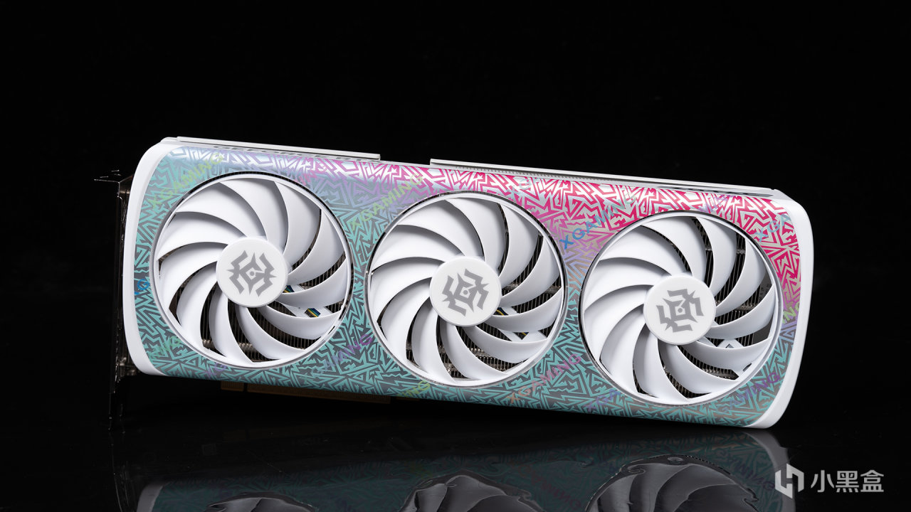 索泰RTX 5060 8GB XGAMING OC首发评测：新甜点平均领先4060达28%