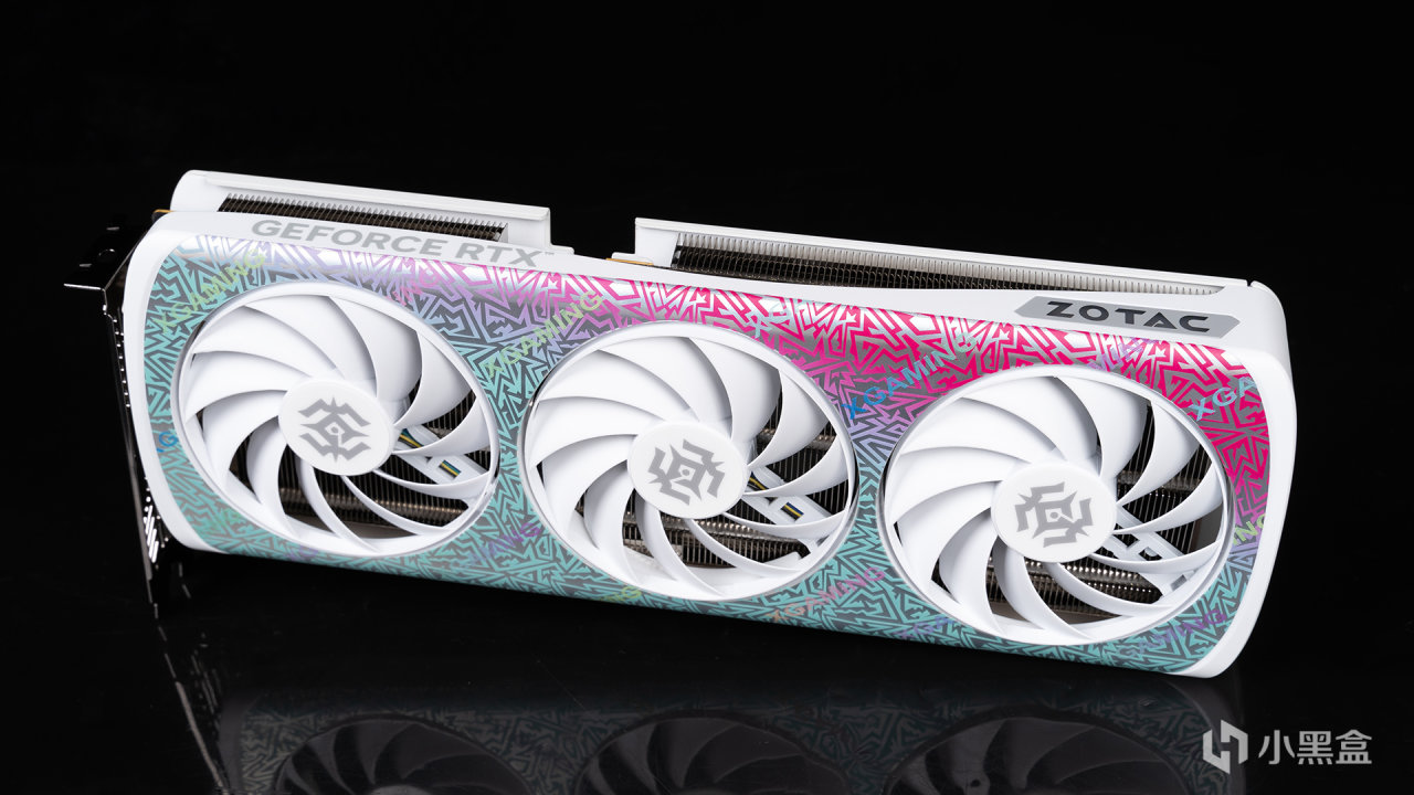 索泰RTX 5060 8GB XGAMING OC首发评测：新甜点平均领先4060达28%