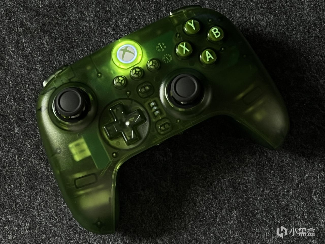 Xbox无线授权、原生扳机震动、全新绿透配色还不加价?八位堂Xpro-第4张