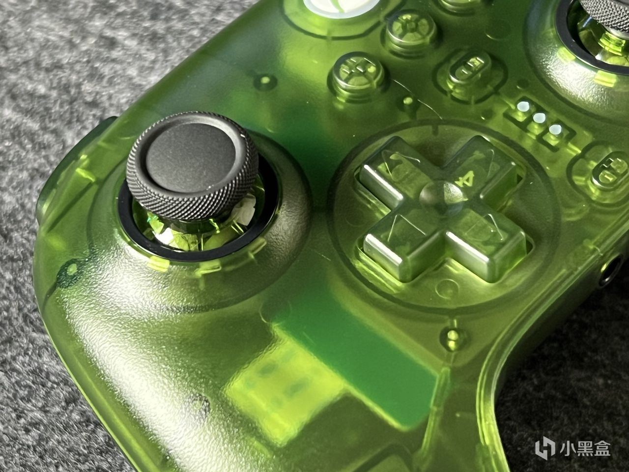 Xbox无线授权、原生扳机震动、全新绿透配色还不加价?八位堂Xpro-第12张