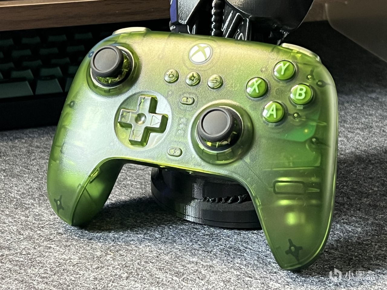 Xbox无线授权、原生扳机震动、全新绿透配色还不加价?八位堂Xpro-第2张
