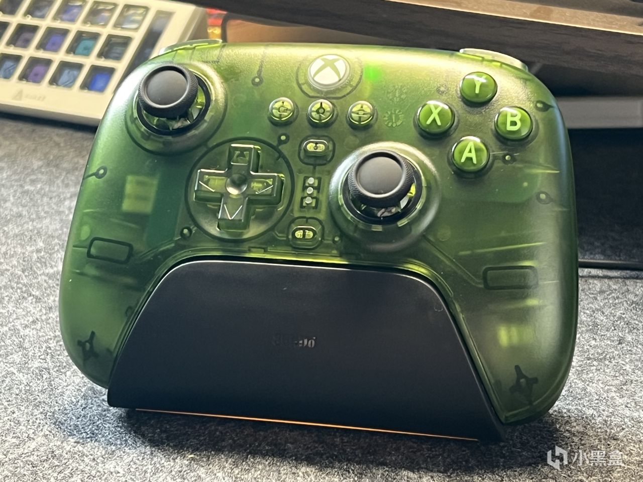 Xbox无线授权、原生扳机震动、全新绿透配色还不加价?八位堂Xpro-第6张