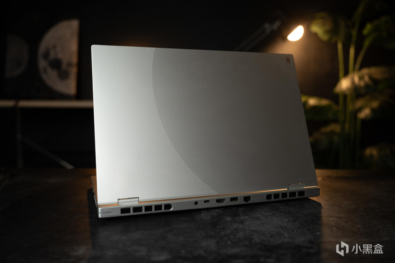 质感优秀 七彩虹 iGame M16 Origo 游戏全能本 开箱测试-第0张