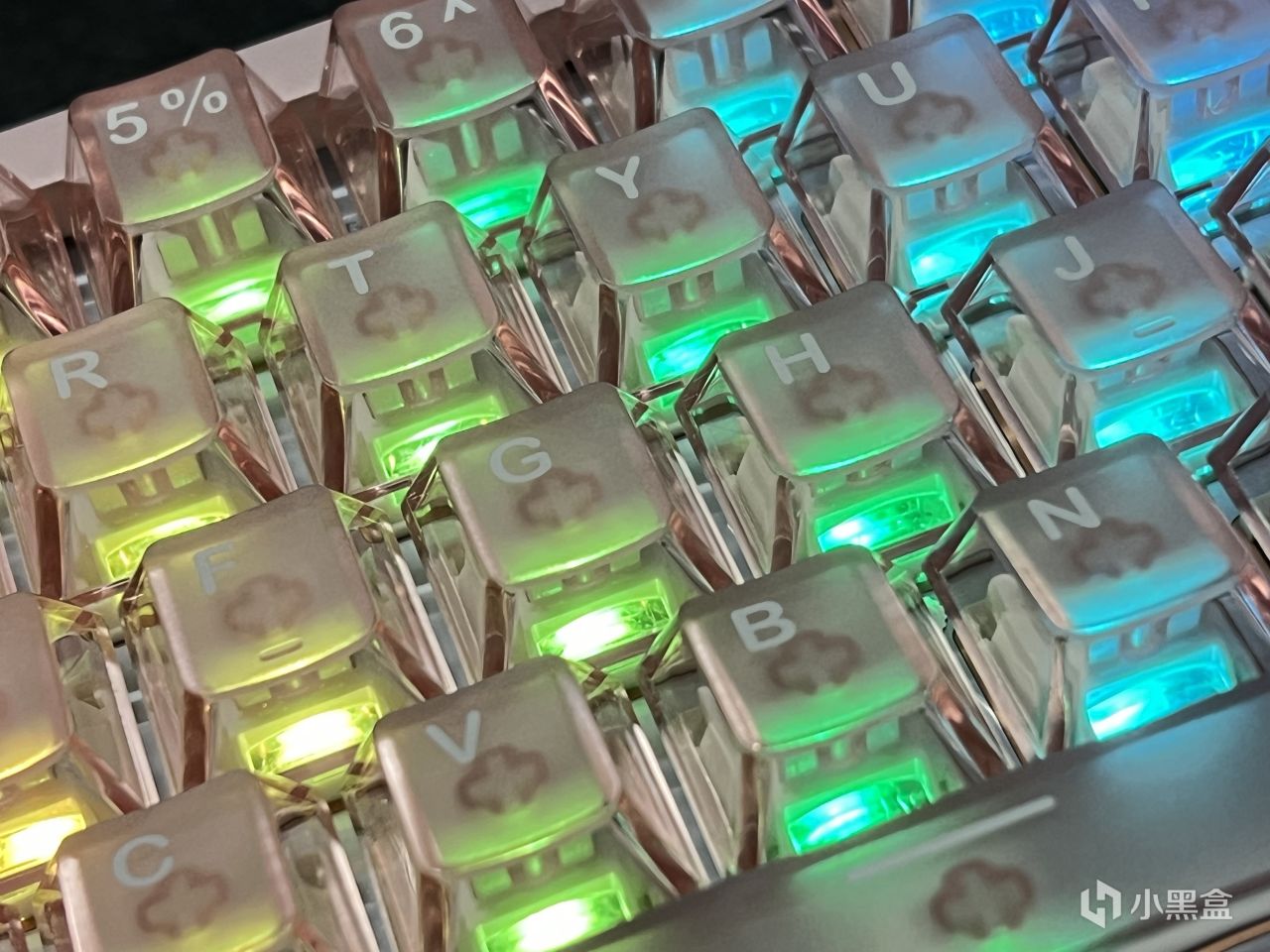 【首发】全铝+高颜值+0.001精度仅需300？真·要啥有啥的磁轴键盘
