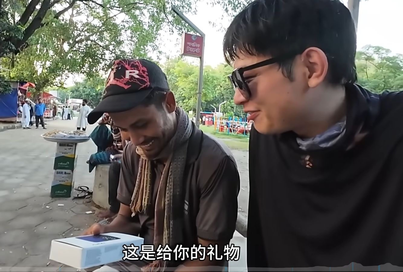 上帝帮我太迟了，但我遇到了我兄弟