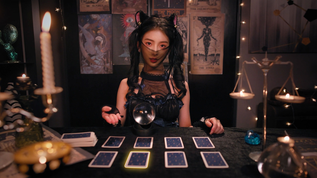 我的机器人女友今日上线！首发19.8元，开启属于你的AI养成恋爱