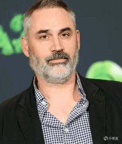 【球盟会】《艾尔登法环》电影片场曝光，布景据说非常还原